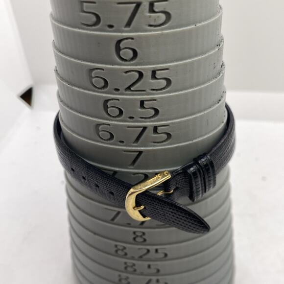 Vintage Solitare Womens White Black Leather Watch New Battery - Picture 3 of 8